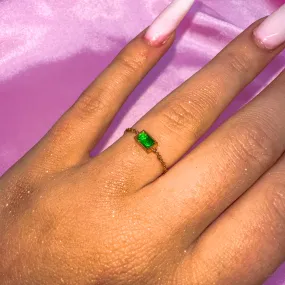 18k Chain Ring Emerald