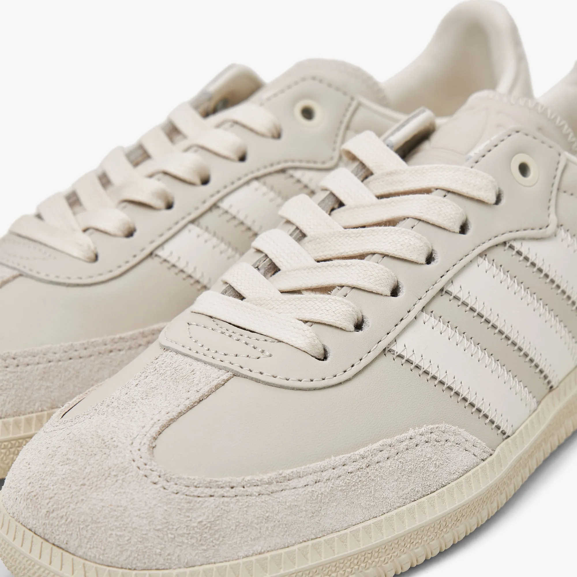 adidas Originals x Humanrace Samba Cloud White / Aluminum