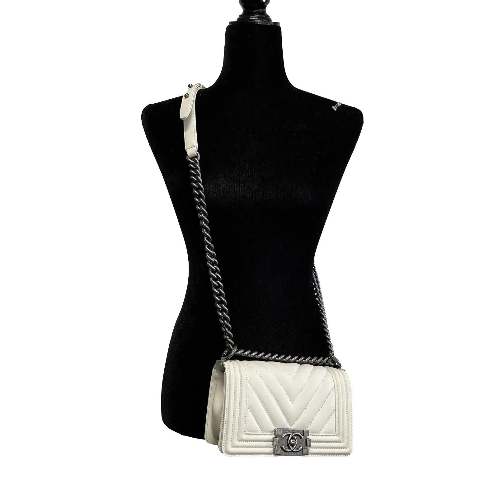 Chanel Boy Flap Chevron Quilted White Shoulder Bag Medium