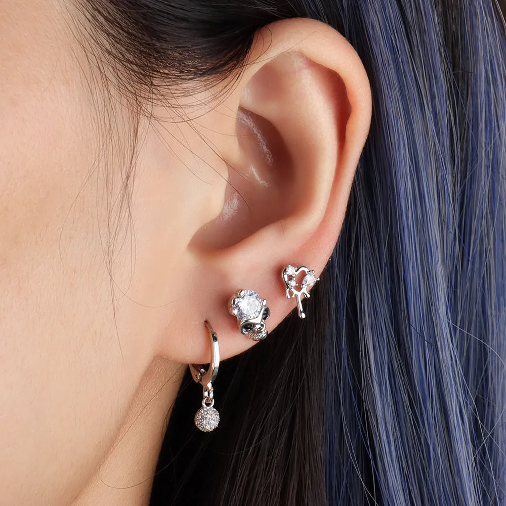 Glittering Skull Stud