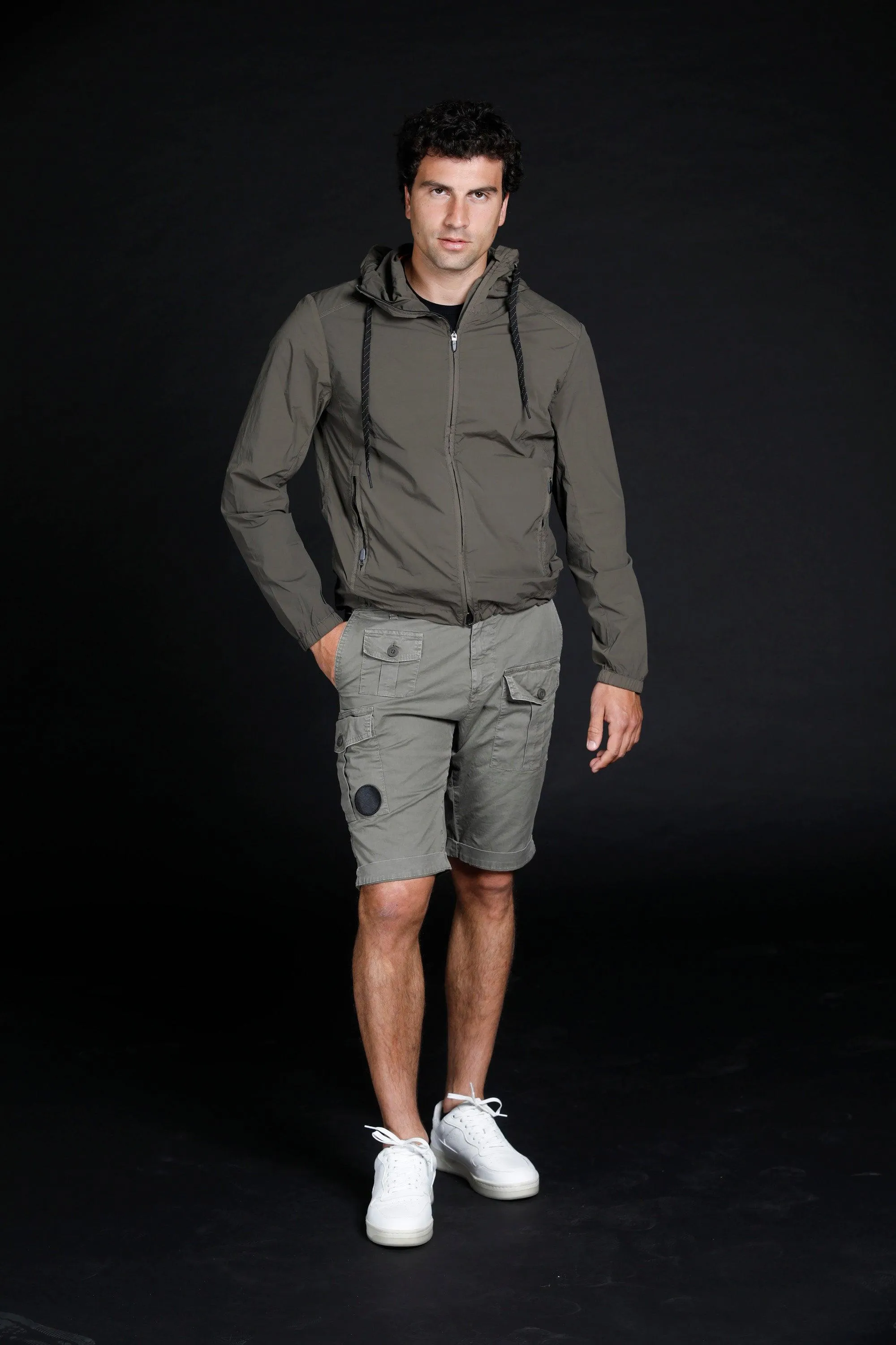 King Athleisure felpa uomo in nylon strech Logo edition con cappuccio e zip ①