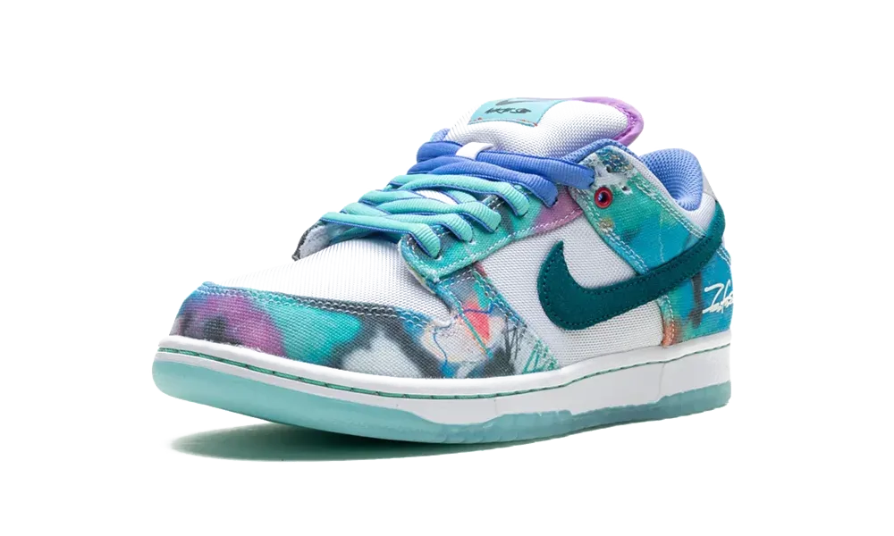 Nike SB Dunk Low Futura Laboratories Bleached Aqua